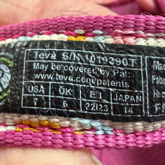 TEVA Sandals - Hurricane style - Toddler Girls’ - Size 7 - Pink - Picture 5 of 6